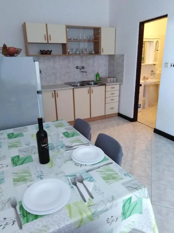 Apartments With A Parking Space Pula - 6985 克罗地亚