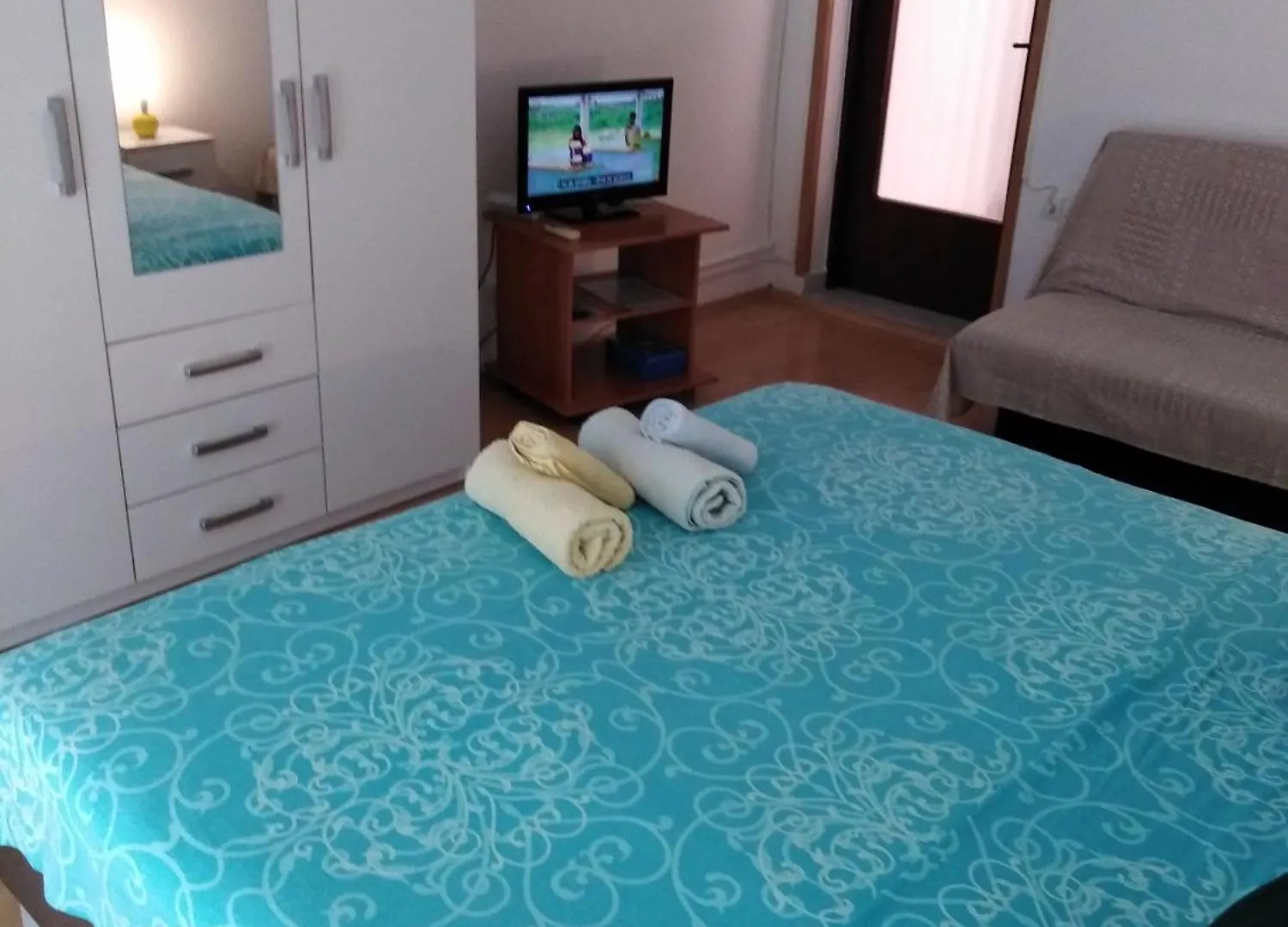 Apartments With A Parking Space Pula - 6985 克罗地亚